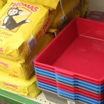 thomas cat litter and tray